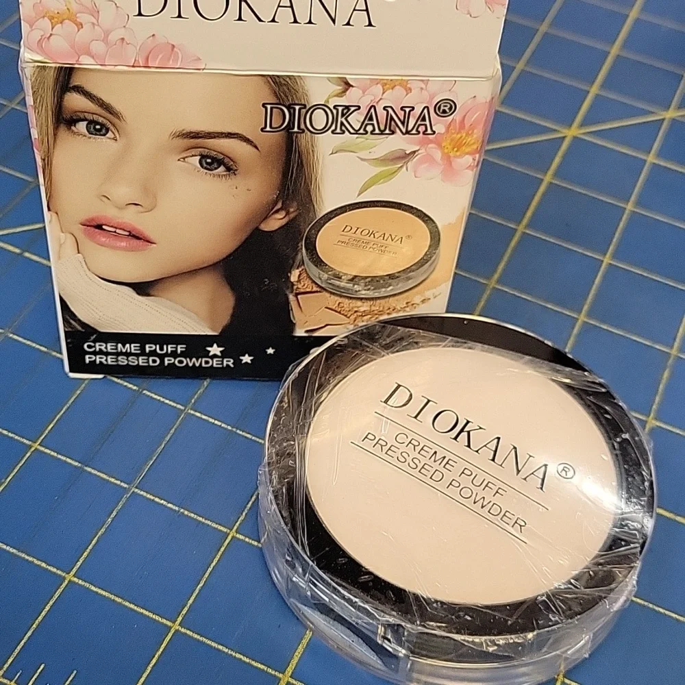 Diokana 3 in 1 Fine Powder Creme Puff Pressed Powder New in Box
